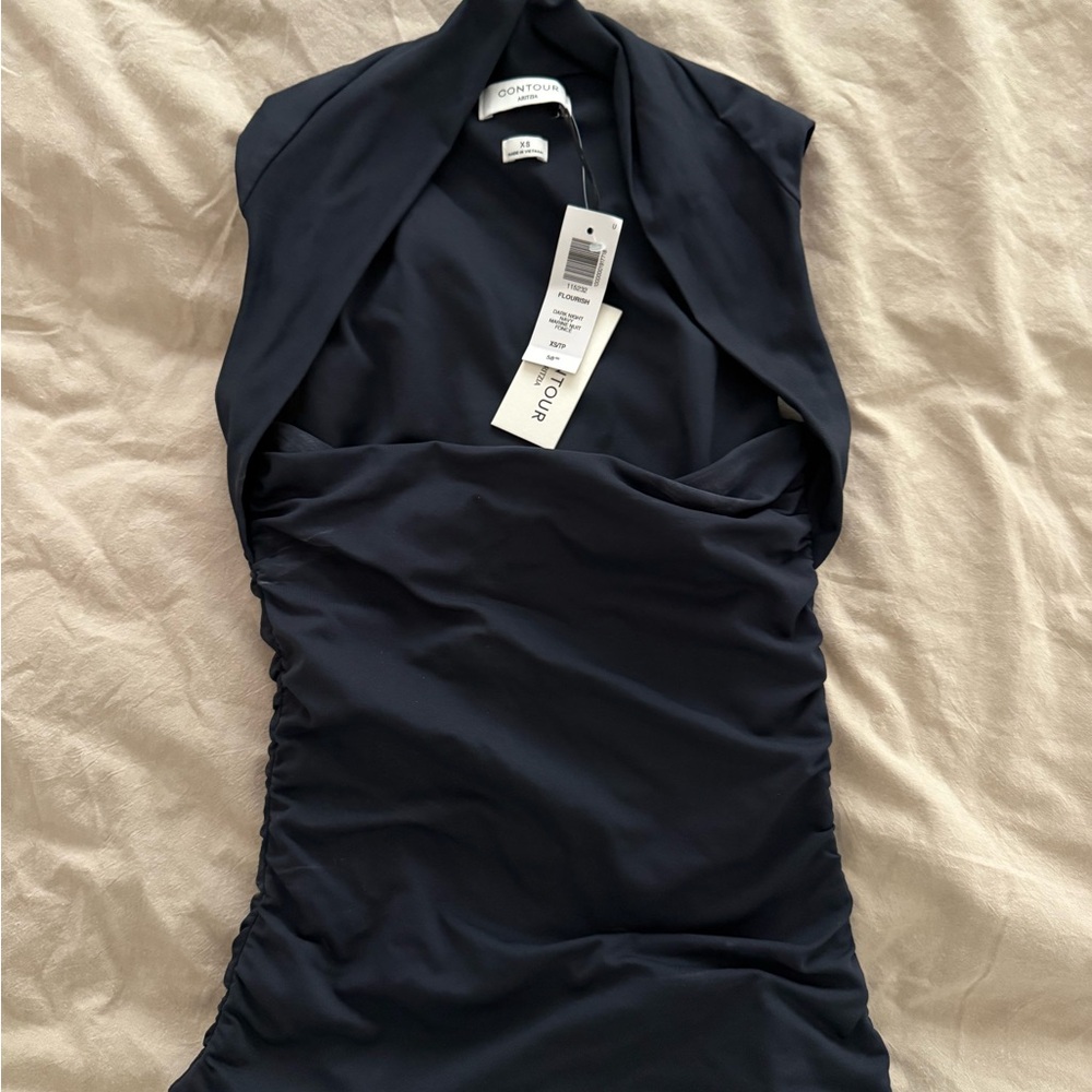 Aritzia Flourish Top NWT